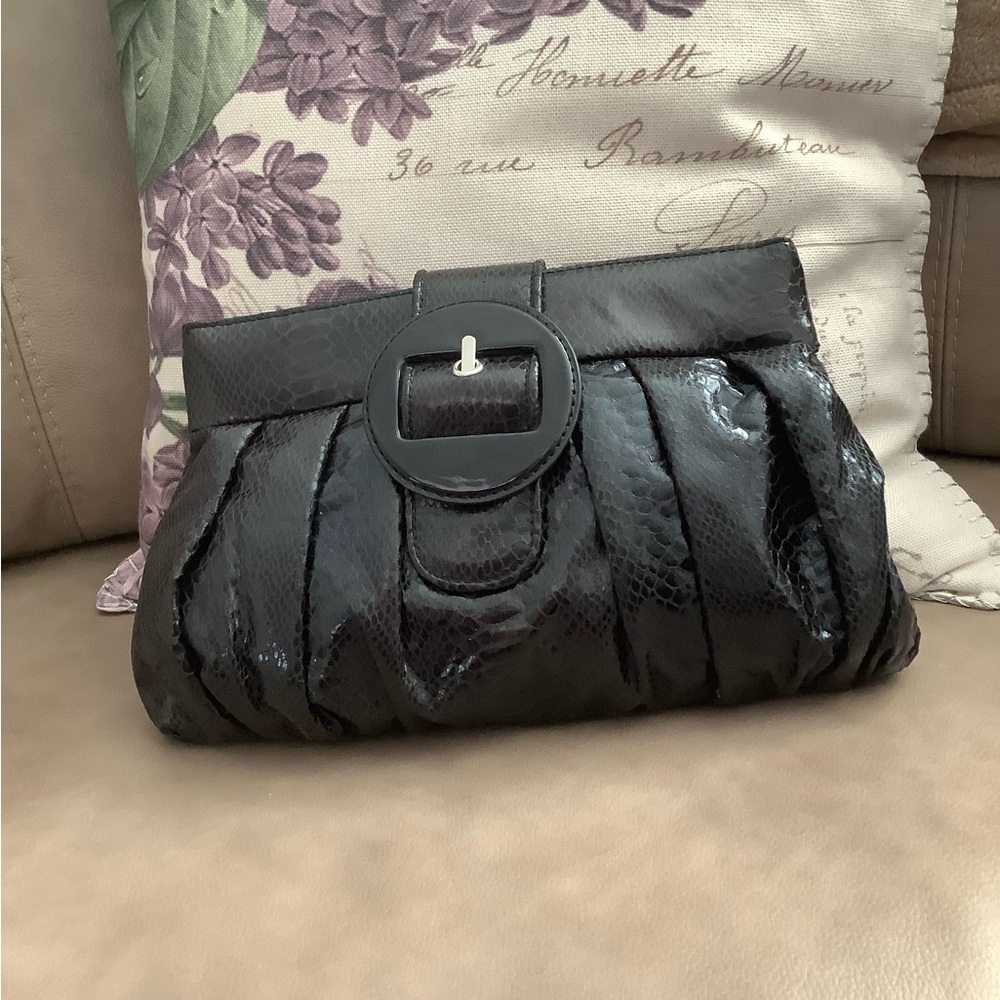 WHITE HOUSE BLACK MARKET Snakeskin Clutch Charcoal